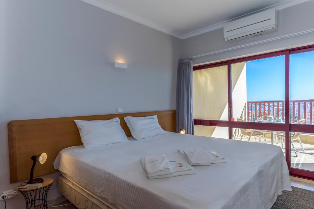 Flh Praia Mar Marine Flat With Pool Portimao Exterior photo